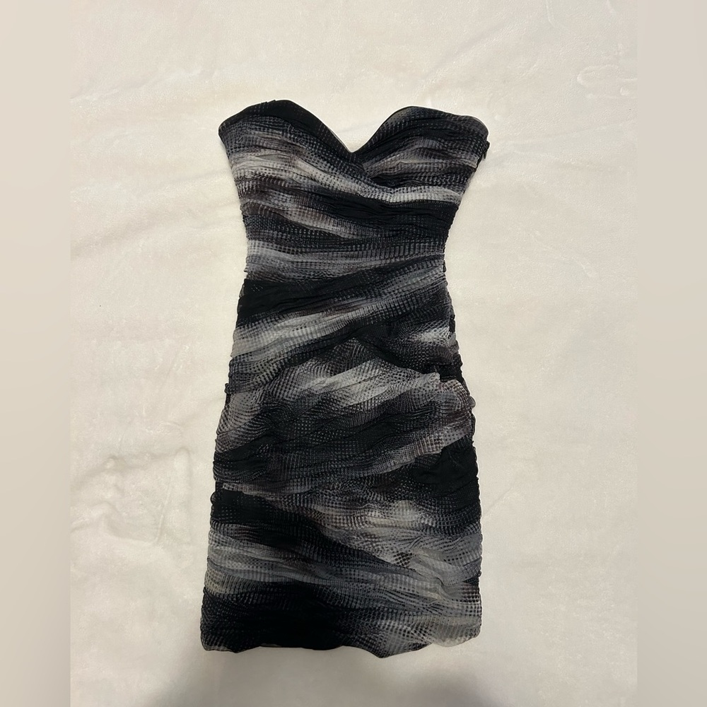 BCBG Black and White Strapless Dress Size 2